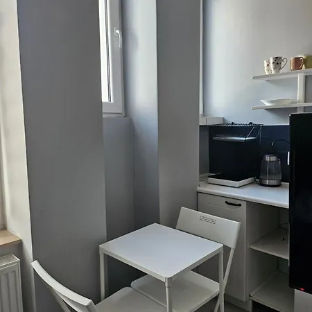 Apartment Business 1 *